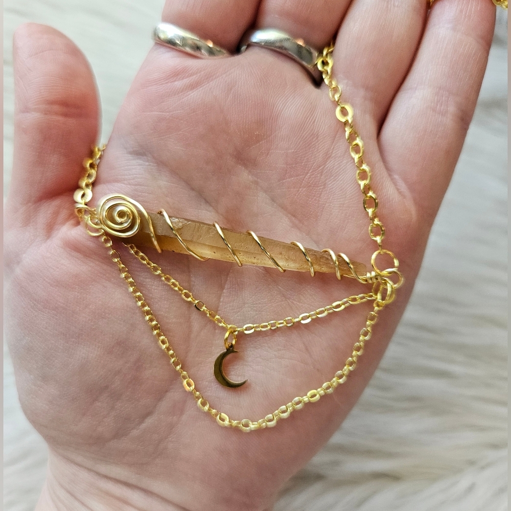 Handcrafted Mongolian Spear Necklace - Picture 3 of 3
